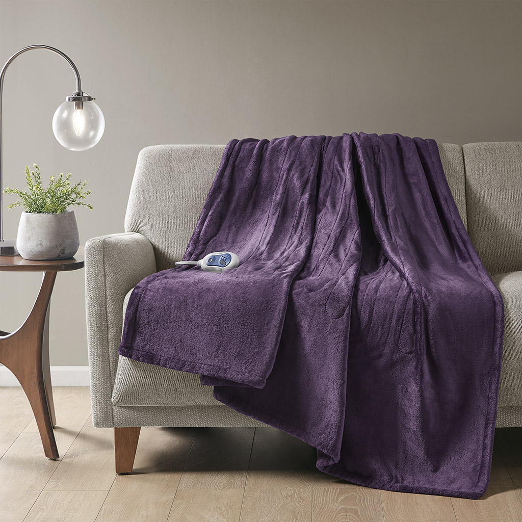 Purple-looking Beautyrest BR54-1925 60 by 70 inch plush heated throw with one wired controller
