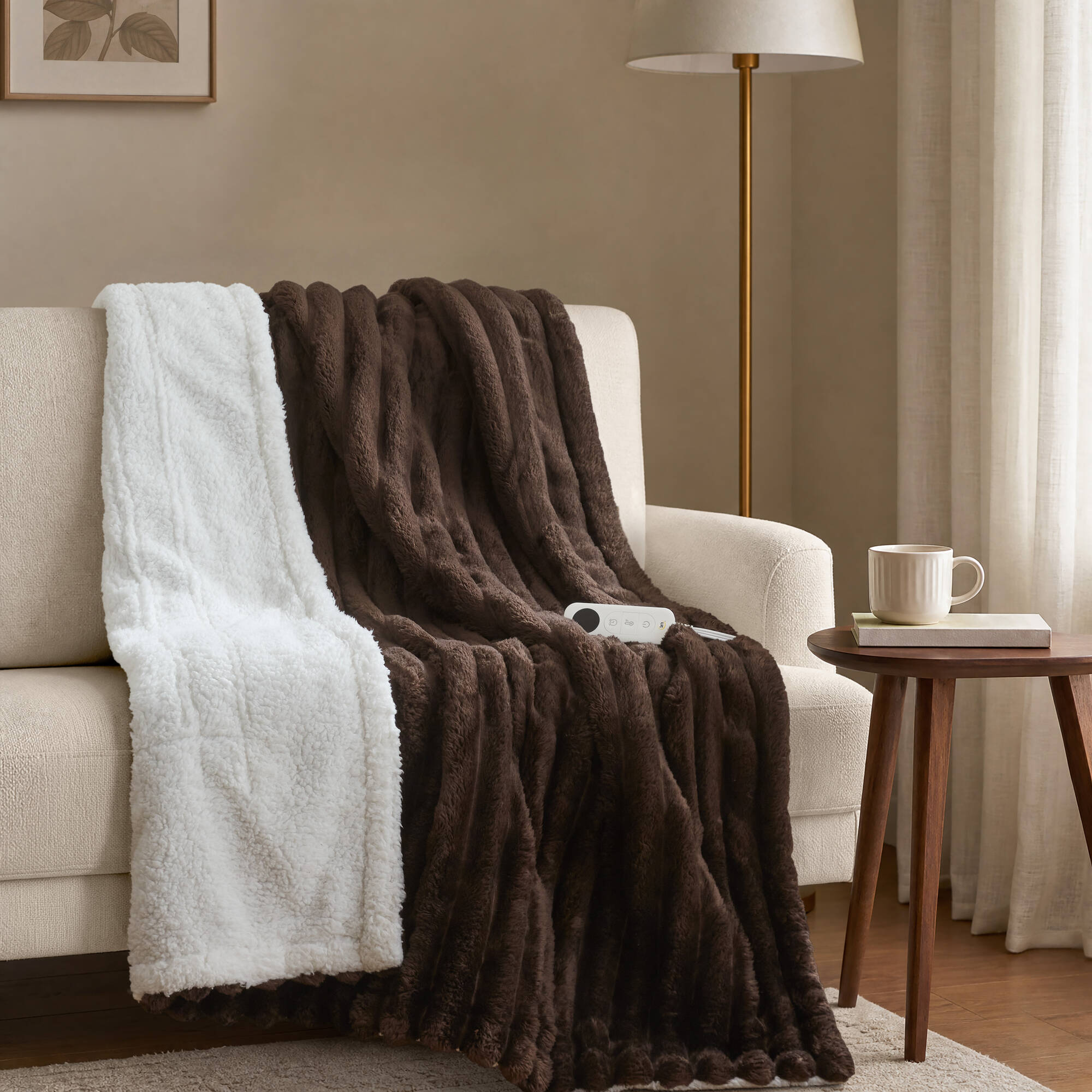 Serta ST54-4788 Brown 50 × 60-inch heated throw, manufacturer reference image